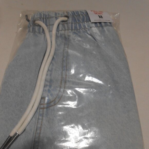NEW CELEBRITY PINK LIGHT DENIM SHORT JEAN SKIRT DRAWSTRING WAIST w/ POCKETS SZ M - Picture 4 of 9